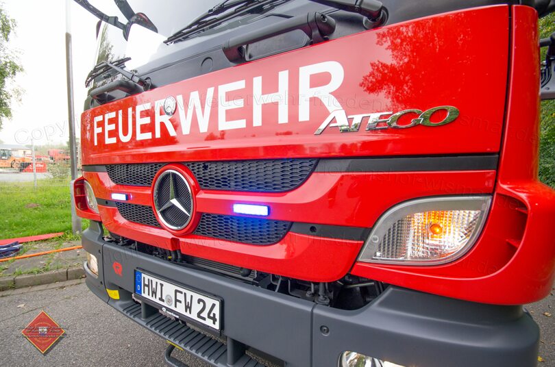 Tanklöschfahrzeug TLF Tanklöschfahrzeug TLF